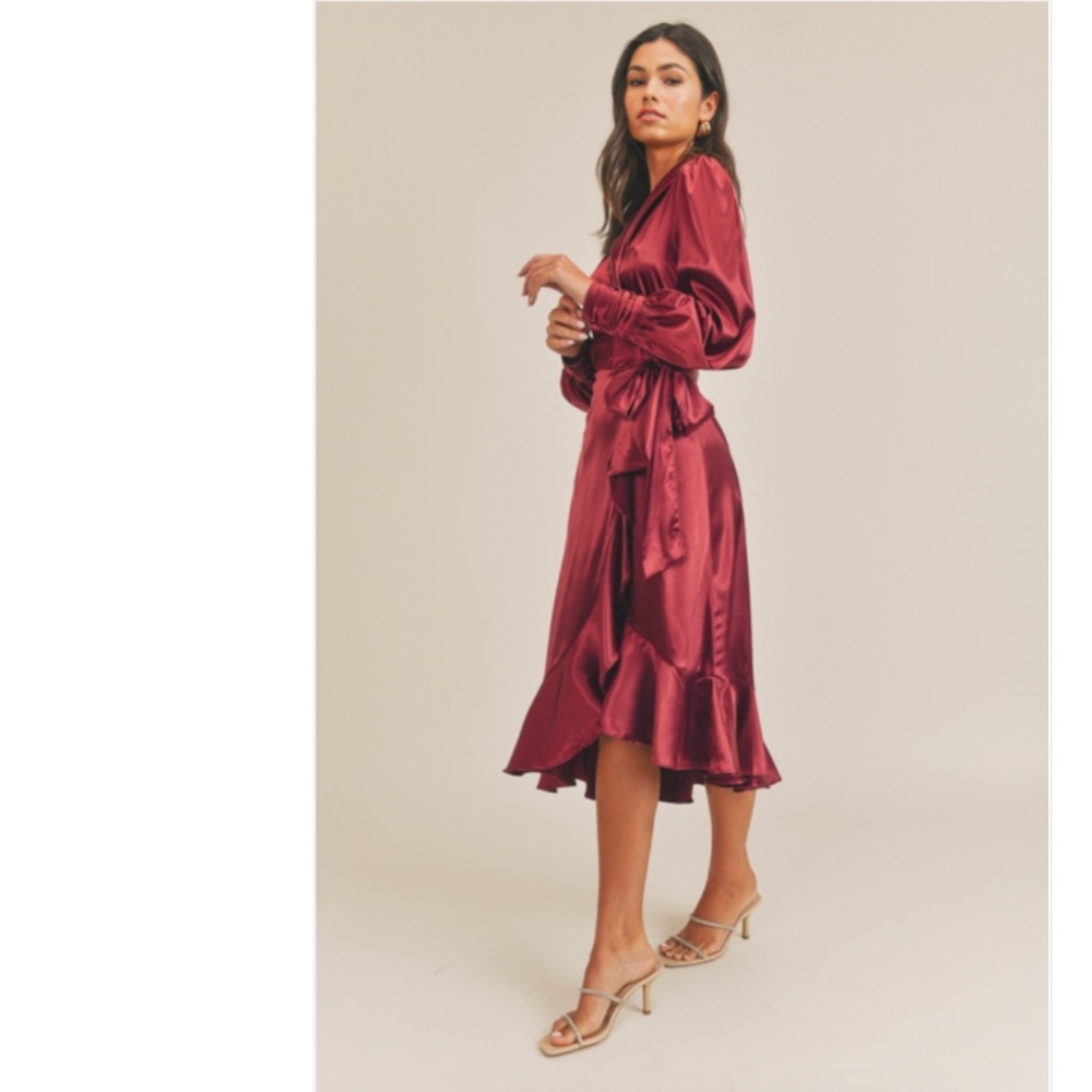 NWT Lush Ruffled Satin Wrap Dress - Picture 2 of 5